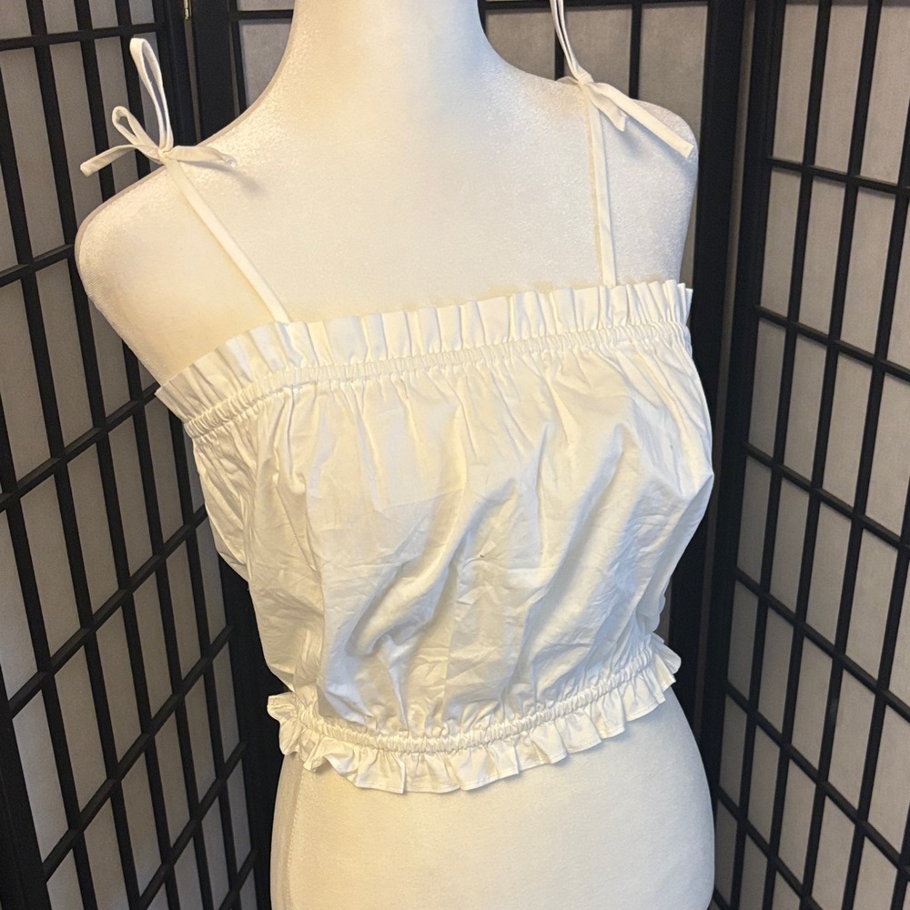 Women’s White Tie-Shoulder Smocked Ruffle Camisole